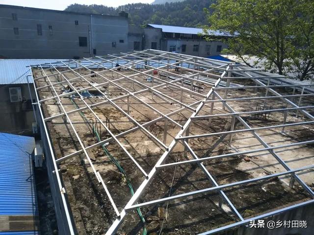 農(nóng)村自建房坡屋頂，用琉璃瓦還是樹脂瓦？看看內(nèi)行人的經(jīng)驗(yàn)分享